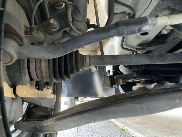 ＮＶ１００クリッパーバン ６６０　ＤＸ　ＧＬセーフティパッケージ　ハイルーフ　４ＷＤ　４．５点認定車　法人ワンオーナー　リースＵＰ　ワンセグテレビ　エマブレ　車線逸脱防止　Ｗエアバッグ　寒冷地　エアーバッグ　ＰＳ　ワンオーナー　４ＷＤ　ドライブレコーダー　リモコンキー　ＥＴＣ　マニュアルエアコン　ＴＶ　ＡＢＳ　前席パワーウインドウ（5枚目）