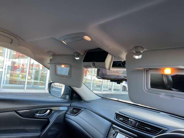 エクストレイル ２．０　２０Ｘｉ　Ｖセレクション　２列車　４ＷＤ　禁煙ワンオーナー　踏み間違い防止　盗難防止　全周囲モニター　オールモード４ＷＤ　ＬＥＤヘッドライト　ＬＤＰ　ｉストップ　レーダークルーズ　ＥＴＣ　禁煙車　１オナ　アルミ　メモリーナビ　スマートキー　バックモニター（13枚目）