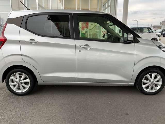 デイズ ６６０　Ｘ　当社試乗展示代車社用車　禁煙ワンオーナー　アラウンドＭ　踏み間違え防止　禁煙　スマートキー　イモビライザー　バックカメラ　１オーナー　レーンキープ　アイドリングストップ　キーレス　フルオートエアコン　ＷＡＢ　記録簿　運転席エアバック　ＰＳ（15枚目）