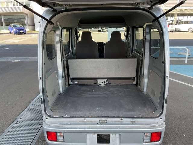 ＮＶ１００クリッパーバン ＤＸ　助手席エアバック　キーレスキー　パワーウィンドー　ワンオーナー　パワステ付き　運転席エアバック　エアコン　整備記録簿　ＡＢＳ付き（17枚目）