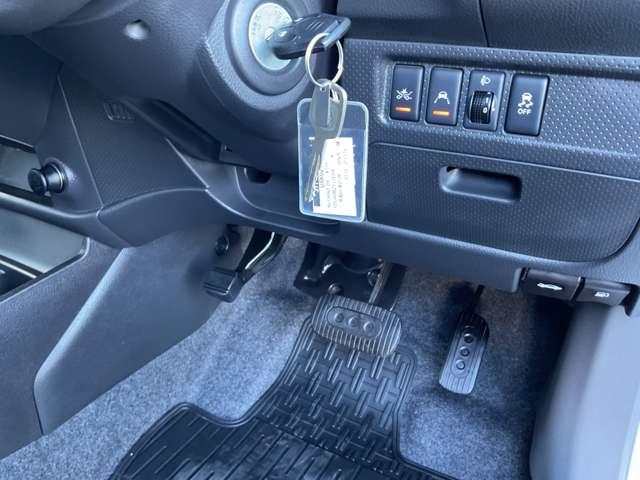 NV150AD DX 点検記録簿 衝突軽減装置 車線逸脱警告 キーレスキー エアバッグ ワンオーナー エアコン Wエアバック パワーステアリング ドライブレコーダー ABS(9枚目)