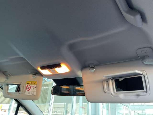 ノート 1.2 X 禁煙ワンオーナー リアカメラ 衝突被害軽減ブレ-キ 禁煙車 レーンアシスト インテリジェントキー ワンオーナー アイドリングストップ 整備記録簿 盗難防止システム ワンセグTV TVナビ サイドカーテンエアバック(10枚目)