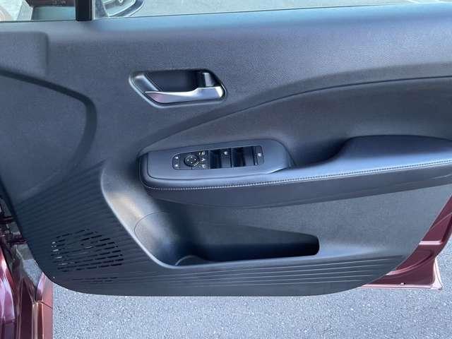 ノート 1.2 X 禁煙ワンオーナー リアカメラ 衝突被害軽減ブレ-キ 禁煙車 レーンアシスト インテリジェントキー ワンオーナー アイドリングストップ 整備記録簿 盗難防止システム ワンセグTV TVナビ サイドカーテンエアバック(11枚目)