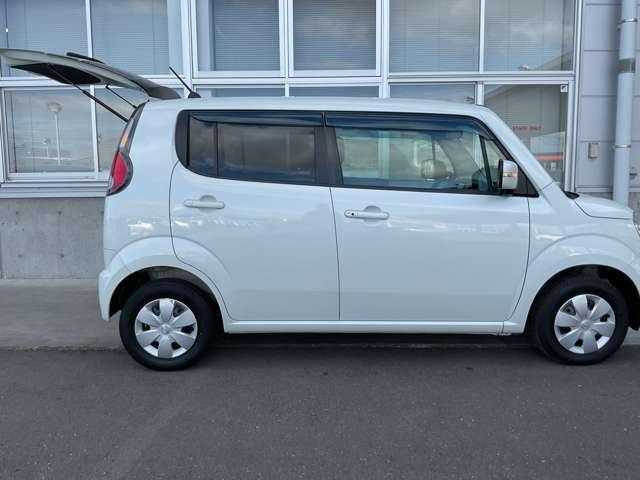 モコ 660 X 禁煙車 パワーウインド ATエアコン Bモニター 禁煙 ナビテレビ イモビライザー デュアルエアバッグ ワンセグ スマキー 運転席エアバッグ キーレスエントリー メモリーナビ パワステ ABS(18枚目)