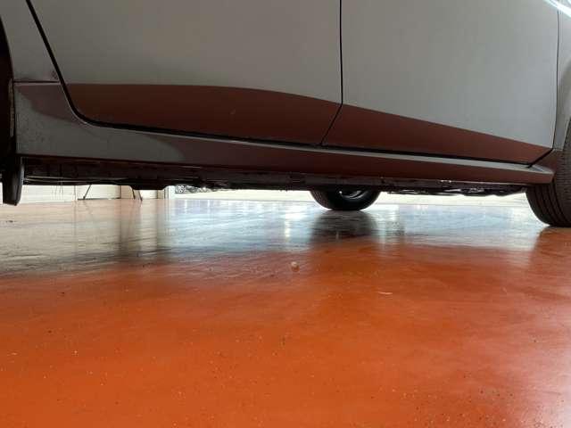 オーラ １．２　Ｇ　ＦＯＵＲ　レザーエディション　４ＷＤ　４．５点プレミアム認定車禁煙ワンオーナー寒　ワンオ－ナ－車　ＬＫＡ　レザーシート　追従クルコン　禁煙　ＬＥＤライト　バックモニター　ドライブレコーダー　インテリキー　寒冷地仕様　４ＷＤ　ＥＴＣ　アルミ　記録簿　サイドカメラ　盗難警報器　ナビＴＶ（19枚目）