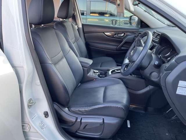 エクストレイル 2.0 20Xi 2列車 4WD 禁煙ワンオーナーデカナビ 全周囲カメラ セキュリティ リアカメラ ワンオナ 追従クルーズ LED ドライブレコーダ 禁煙車 インテリジェントキー LDW サイドカメラ ETC Aストップ AAC ナビ&TV メモリーナビ キーフリー ABS(14枚目)