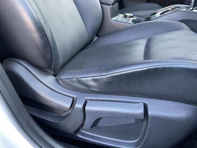 エクストレイル 2.0 20Xi 2列車 4WD 禁煙ワンオーナーデカナビ 全周囲カメラ セキュリティ リアカメラ ワンオナ 追従クルーズ LED ドライブレコーダ 禁煙車 インテリジェントキー LDW サイドカメラ ETC Aストップ AAC ナビ&TV メモリーナビ キーフリー ABS(15枚目)