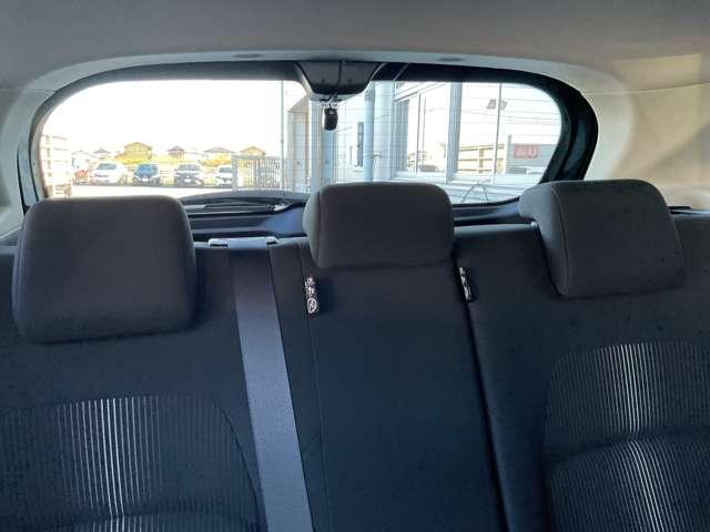 ノート 1.2 X 禁煙ワンオーナー 寒冷地仕様 リアカメラ 衝突被害軽減ブレ-キ 全方位カメラ ETC付 寒冷地仕様 禁煙車 LEDヘッドライト レーンアシスト インテリジェントキー ワンオーナー ドラレコ アイドリングストップ 整備記録簿 ABS(14枚目)