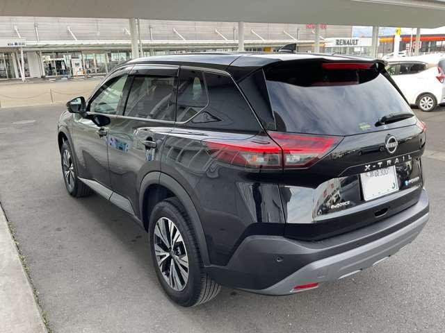 エクストレイル １．５　Ｘ　ｅ－４ＯＲＣＥ　４ＷＤ　禁煙ワンオーナーパワーバックドア　エマブレ　１オーナー　レーンキープアシスト　アダプティブクルーズコントロール　禁煙　バックモニター　ＬＥＤヘッドライト　ドラレコ　インテリジェントキー　ＥＴＣ　４ＷＤ　記録簿　寒冷地仕様　ＡＡＣ（20枚目）