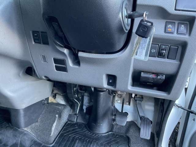 ＮＶ３５０キャラバンバン ２．５　ＤＸ　ロングボディ　ディーゼルターボ　法人リースＵＰ　低床６人乗　衝突軽減ブレーキ　エアバック　バックカメラ付　パワーウインドウ　エアコン　ワイヤレスキー　ワンセグテレビ　ＰＳ　ＥＴＣ付き　ＡＢＳ　メモリーナビ　ドライブレコーダー　ナビＴＶ　ワンオーナー　記録簿あり（7枚目）