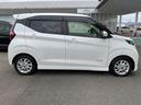 ドアバイザー付の車両です
