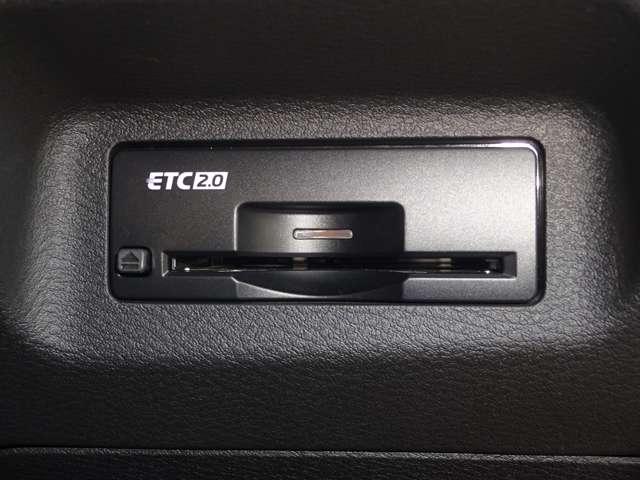 エクストレイル Ｇ　ｅ－４ＯＲＣＥ　メーカーナビ　メモリナビ　フルセグＴＶ　ＵＳＢ接続　Ｂｌｕｅｔｏｏｔｈオーディオ　スマホ連携　全周囲カメラ　全席シートヒーター　ＥＴＣ２．０　プロパイロット　プロパイロットパーキング（14枚目）