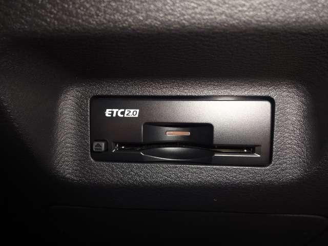 エクストレイル G e-4ORCE メーカーOPナビ フルセグTV スマホ連携 全周囲カメラ Bluetoothオーディオ シートヒーター LEDヘッドランプ オートライト ハイビームアシスト ETC2.0 プロパイロット(16枚目)