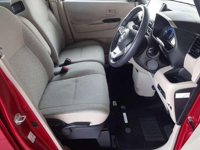 ルークス Ｘ　ＭＭ２２２Ｄ－Ｌナビ　フルセグＴＶ　４ＷＤ　Ｂｌｕｅｔｏｏｔｈ接続　ＵＳＢ電源　全周囲カメラ　ＬＥＤヘッドライト　ハイビームアシスト　インテリジェントキー　エマージェンシーブレーキ　踏み間違い防止装置（6枚目）