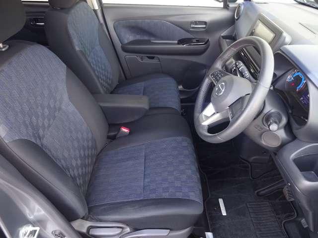 デイズ ハイウェイスター　Ｘ　ディスプレイオーディオ　Ｂｌｕｅｔｏｏｔｈ接続　ＵＳＢ電源　全周囲カメラ　ＬＥＤヘッドライト　フォグランプ　ハイビームアシスト　インテリジェントキー　エマージェンシーブレーキ　踏み間違い防止装置（7枚目）