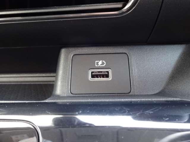 デイズ ハイウェイスター　Ｘ　ディスプレイオーディオ　Ｂｌｕｅｔｏｏｔｈ接続　ＵＳＢ電源　全周囲カメラ　ＬＥＤヘッドライト　フォグランプ　ハイビームアシスト　インテリジェントキー　エマージェンシーブレーキ　踏み間違い防止装置（13枚目）