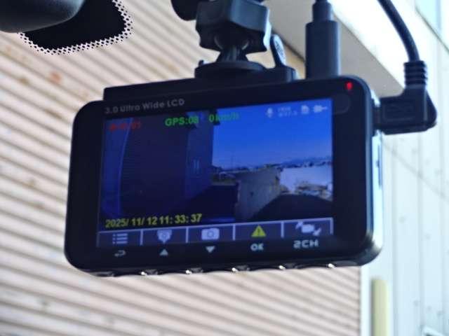 ノート Ｘ　雹害未修理車　ＭＭ１１４Ｄ－Ｗメモリナビ　フルセグＴＶ　ＣＤ再生　ＵＳＢ接続　ドライブレコーダー　アイドリングストップ　ＥＴＣ（12枚目）