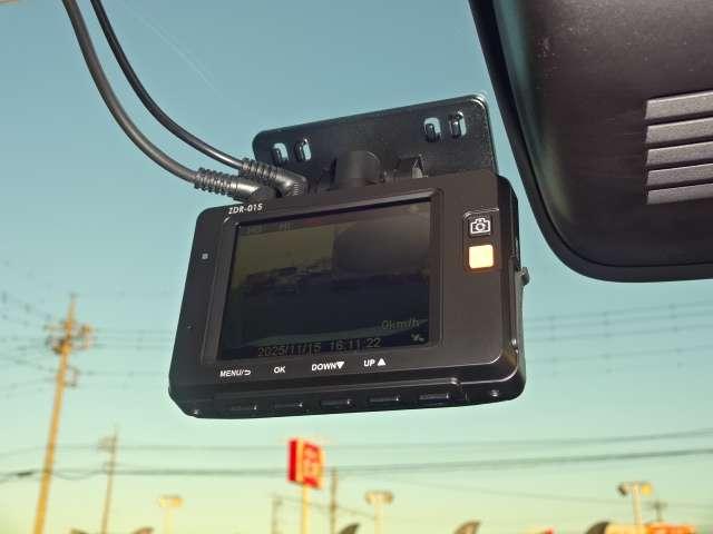 デイズルークス ハイウェイスター　Ｇターボ　ＭＭ３１８Ｄ－Ｗメモリナビ　フルセグＴＶ　ＤＶＤ再生　録音・ＢＴオーディオ　ＡＵＸ　クルーズコントロール　全周囲カメラ　運転席シートヒーター　ドライブレコーダー　アイドリングストップ　ＥＴＣ（16枚目）