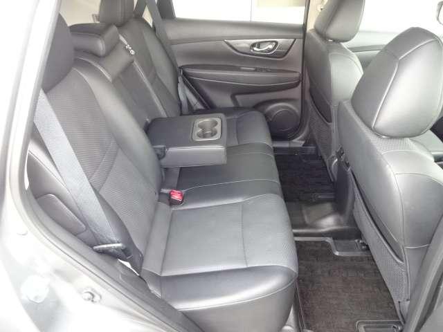 エクストレイル ２０Ｘｔ　エマージェンシーブレーキパッケージ　メモリナビ　フルセグＴＶ　録音・ＢＴオーディオ　ＣＤ再生　ＵＳＢ接続　ドライブレコーダー　全周囲カメラ　ＬＥＤヘッドランプ　オートライト　クルーズコントロール　ＥＴＣ　アイドリングストップ（16枚目）