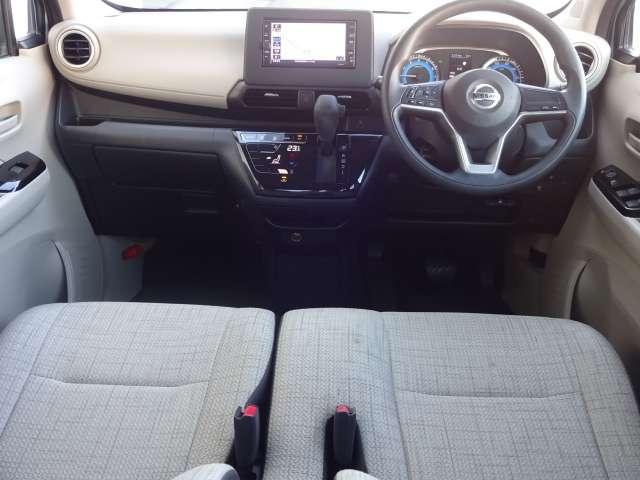 デイズ X 雹害未修理車 MJ212D-Wナビ フルセグTV USB電源 Bluetooth接続 CD再生 全周囲カメラ ETC オートライト クリアランスソナー インテリジェントキー カーテンエアバック(4枚目)