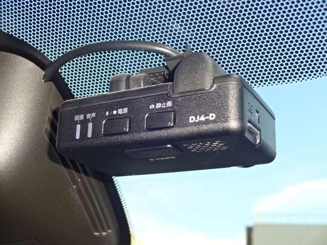 セレナ ハイウェイスター　ＶセレクションＩＩ　ＭＭ５１８Ｄ－Ｌメモリナビ　プロパイロット　ＣＤ・ＤＶＤ・ブルーレイ再生　前ドライブレコーダー　全周囲カメラ　プロパイロット　ＥＴＣ　ＬＥＤヘッドライト　ハイビームアシスト　両側電動スライドドア（18枚目）