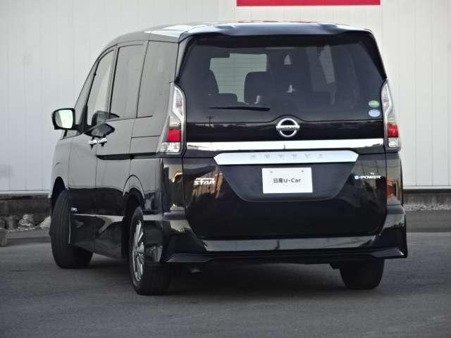 セレナ ｅ－パワー　ハイウェイスターＶ　ＭＭ５１８Ｄ－Ｌナビ　フルセグＴＶ　ＣＤ・ＤＶＤ・ブルーレイ再生　ＵＳＢ・Ｂｌｕｅｔｏｏｔｈ接続　全周囲カメラ　ＥＴＣ　プロパイロット　ＬＥＤライト　ハイビームアシスト　シートヒーターハンドルヒーター（5枚目）