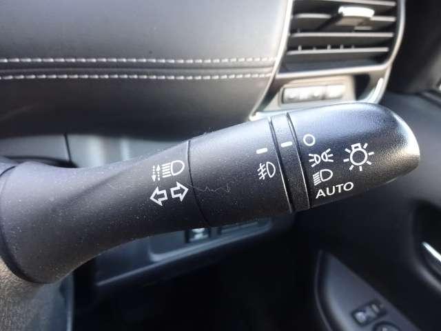 セレナ ｅ－パワー　ハイウェイスターＶ　ＭＭ５１８Ｄ－Ｌナビ　フルセグＴＶ　ＣＤ・ＤＶＤ・ブルーレイ再生　ＵＳＢ・Ｂｌｕｅｔｏｏｔｈ接続　全周囲カメラ　ＥＴＣ　プロパイロット　ＬＥＤライト　ハイビームアシスト　シートヒーターハンドルヒーター（13枚目）