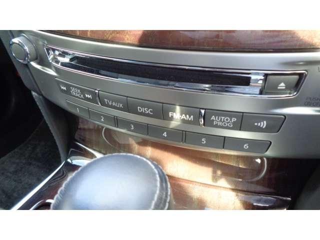 VIP 純正HDDナビ アラウンドビューモニター エマージェンシーブレーキ LEDヘッドライト クルーズコントロール 車線逸脱警報 シートヒータークーラー ETC サイドカーテンエアバッグ 本革 パワーシート(8枚目)