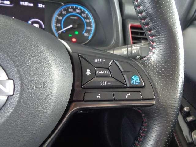 リーフ ニスモ 純正メモリーナビ アラウンドビューモニター LEDヘッドライト プロパイロット エマージェンシーブレーキ サイド・カーテンエアバッグ 寒冷地仕様 ワンオーナー ETC2.0 スマートルームミラー(12枚目)