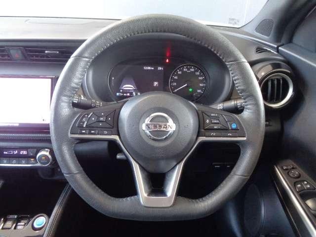 キックス X 純正メモリーナビ アラウンドビューモニター SOSコール プロパイロット LEDヘッドライト ETC付 スマートルームミラー サイド・カーテンエアバッグ インテリジェントキー ワンオーナー車(5枚目)