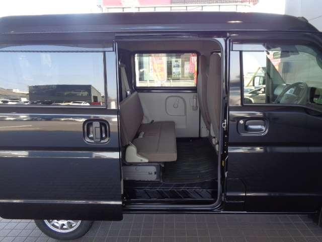 NV100クリッパーバン DX GLエマージェンシーブレーキパッケージ エマージェンシーブレーキ ハイルーフ キーレスシステム 両側スライドドア ワンオーナー車 パワーウィンドウ 純正CDオーディオ アルミホイール(13枚目)