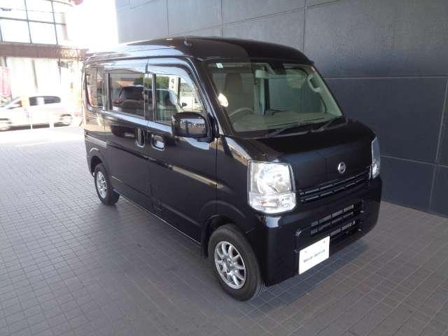 NV100クリッパーバン DX GLエマージェンシーブレーキパッケージ エマージェンシーブレーキ ハイルーフ キーレスシステム 両側スライドドア ワンオーナー車 パワーウィンドウ 純正CDオーディオ アルミホイール(17枚目)