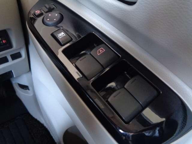 ルークス 660 X 純正メモリーナビ アラモニ 前後衝突軽減ブレーキ ワンオーナー車 禁煙 車線逸脱防止 スマートキー 定期点検記録簿 キーフリー i-stop フルオートエアコン パワーウインドウ LED バックカメラ 盗難防止 ABS(14枚目)