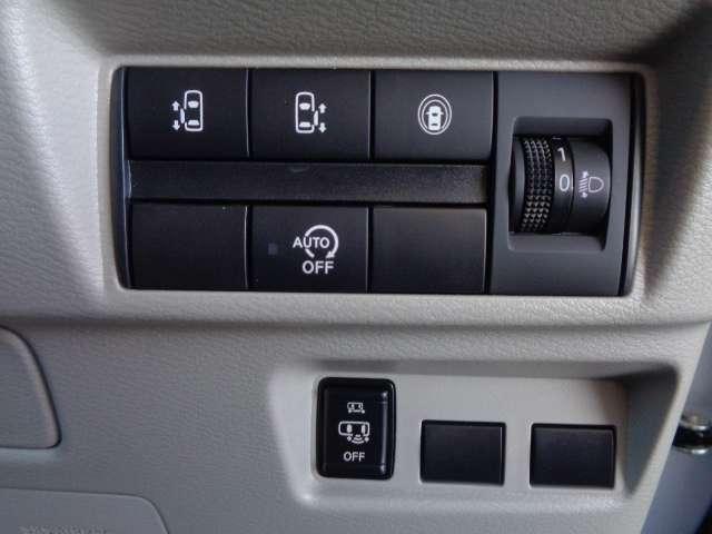 ルークス 660 X 純正メモリーナビ アラモニ 前後衝突軽減ブレーキ ワンオーナー車 禁煙 車線逸脱防止 スマートキー 定期点検記録簿 キーフリー i-stop フルオートエアコン パワーウインドウ LED バックカメラ 盗難防止 ABS(15枚目)