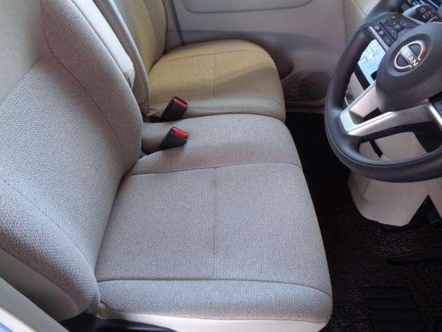 ルークス 660 X 純正メモリーナビ アラモニ 前後衝突軽減ブレーキ ワンオーナー車 禁煙 車線逸脱防止 スマートキー 定期点検記録簿 キーフリー i-stop フルオートエアコン パワーウインドウ LED バックカメラ 盗難防止 ABS(16枚目)