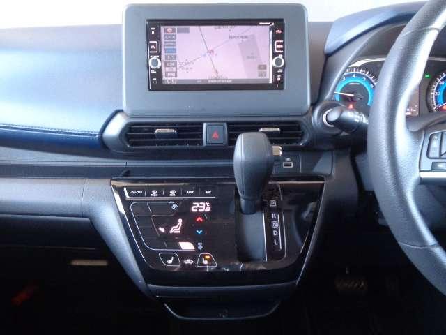 デイズ 660 ハイウェイスターX 純正メモリーナビ ブレーキサポート 全周囲カメラ LED イモビライザー 1オーナー インテリジェントキー バックカメラ ナビTV アイドリングストップ オートエアコン デュアルエアバッグ 記録簿 アルミホイール(6枚目)