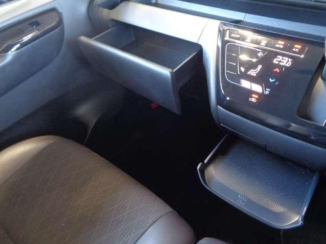 ルークス ６６０　ハイウェイスターＸ　プロパイロット　エディション　純正メモリーナビ　左右パワースライドドア　アイドリング　イモビ　パノラマモニター　助手席エアバッグ　衝突軽減ブレーキ　ＰＷ　ナビ＆ＴＶ　１セグ　ＬＥＤヘッドライト　ＬＤＷ　スマートキー　ＥＴＣ　ドライブレコーダー　ＰＳ（10枚目）