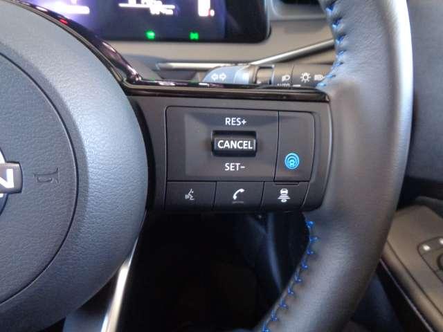 ノート オーテック　クロスオーバー　純正ナビ　アラウンドビューモニター　プロパイロット　ＥＴＣ２．０　スマホ置充電対応　ＬＥＤヘッドライト　スマートルームミラー　インテリジェントキー　ドライブレコーダー　社有車　展示試乗車（4枚目）