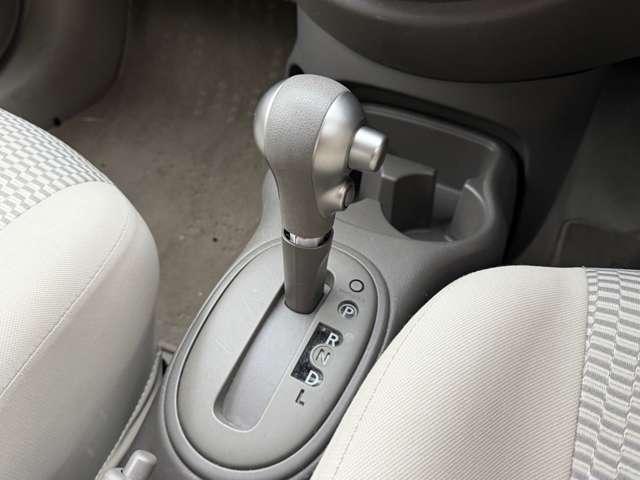 マーチ 1.2 X インテリジェントキー/ETC/CDデッキ/禁煙車 イモビ 1オーナー ABS 助手席エアバッグ キーレスエントリー ETC スマートキー 運転席エアバッグ PS PW マニュアルエアコン 禁煙車(16枚目)