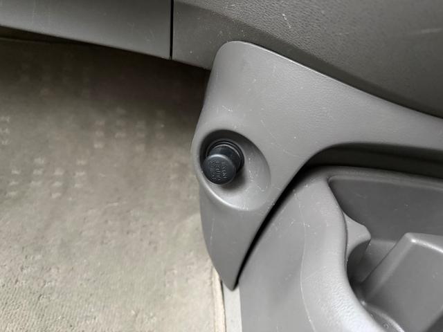 マーチ 1.2 X インテリジェントキー/ETC/CDデッキ/禁煙車 イモビ 1オーナー ABS 助手席エアバッグ キーレスエントリー ETC スマートキー 運転席エアバッグ PS PW マニュアルエアコン 禁煙車(45枚目)