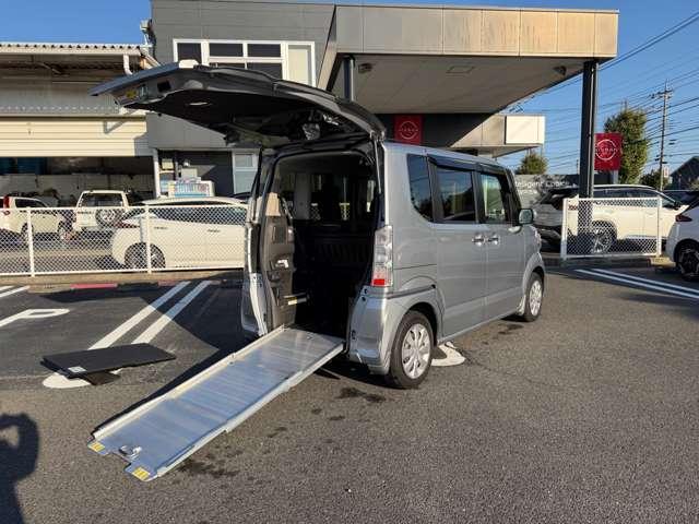 N-BOX+ 660 G 車いす仕様車福祉車両車いす仕様車社外ナビゲーショ 片側電動スライドドア リアカメラ スマートキー 点検記録簿 ETC キーレスエントリー 禁煙車 パワーウィンドウ AAC パワーステアリング ワンセグ エアーバッグ メモリーナビ 助手席エアバッグ(2枚目)