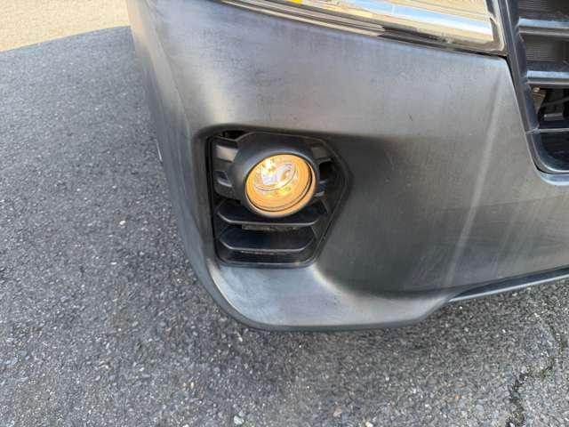 NV350キャラバンバン 2.0 DX ロングボディ 純正メモリーナビゲーション アルミホイール ブレーキサポート 禁煙 助手席エアバック メモリナビ 整備記録簿 キーレスリモコン パワーウインド ワンセグ ETC車載器 ドライブレコーダー AC エアバック PS ナビTV(19枚目)