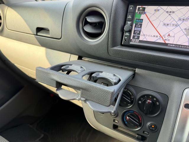 NV350キャラバンバン 2.0 DX ロングボディ 純正メモリーナビゲーション アルミホイール ブレーキサポート 禁煙 助手席エアバック メモリナビ 整備記録簿 キーレスリモコン パワーウインド ワンセグ ETC車載器 ドライブレコーダー AC エアバック PS ナビTV(37枚目)