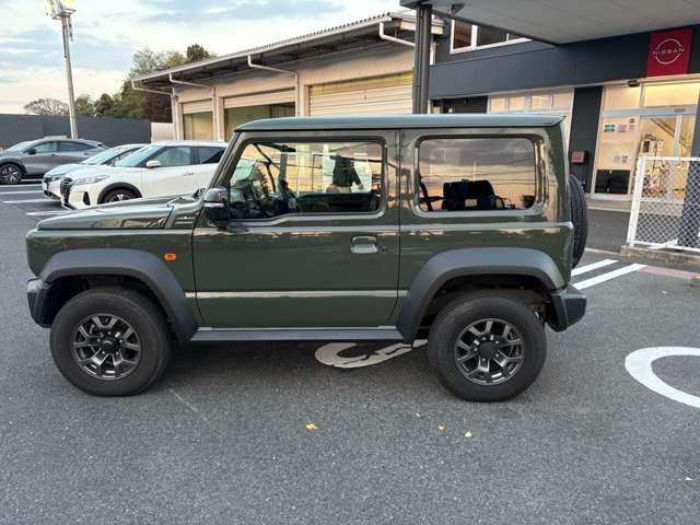 ジムニーシエラ 1.5 JC 4WD 純正ディスプレイオーディオ アイドリングS スマートエントリー ETC付 ダブルエアバッグ 禁煙 キーレスエントリー パワーステアリング LEDへッドライト PW AAC ABS メモリーナビ パートタイム4WD ドラレコ(8枚目)