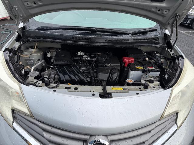 ノート 1.2 X 純正メモリーナビゲーション/TV/インテリジ 禁煙 1オーナー車 記録簿付き スマトキー セキュリティーアラーム キーレス 運転席助手席エアバッグ ナビTV ワンセグ エアコン パワーウィンドウ パワーステアリング ABS メモリーナビ(37枚目)