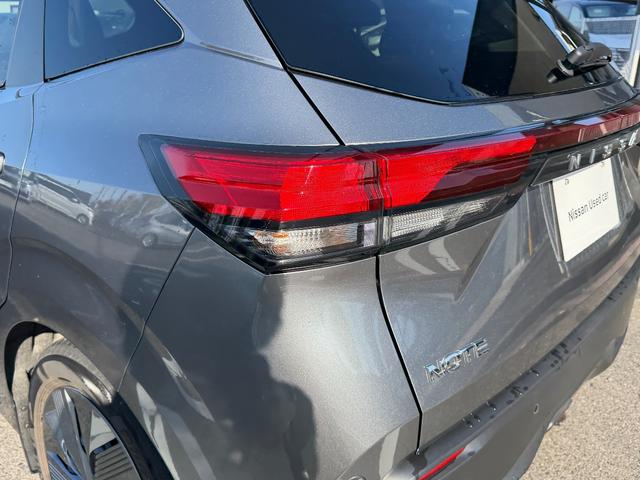 ノート 1.2 X 純正メモリーナビゲーション/フルセグTV/ア リアカメラ 衝突被害軽減ブレ-キ 全方位カメラ 禁煙車 LEDヘッドライト インテリジェントキー 整備記録簿 盗難防止システム ワンセグTV TVナビ サイドカメラ メモリーナビ パワーウィンドウ(27枚目)