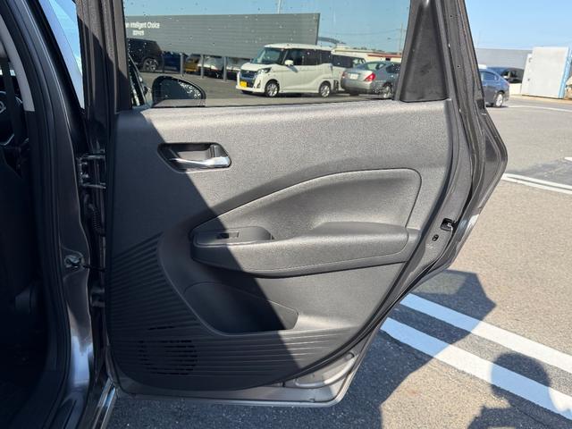 ノート 1.2 X 純正メモリーナビゲーション/フルセグTV/ア リアカメラ 衝突被害軽減ブレ-キ 全方位カメラ 禁煙車 LEDヘッドライト インテリジェントキー 整備記録簿 盗難防止システム ワンセグTV TVナビ サイドカメラ メモリーナビ パワーウィンドウ(35枚目)