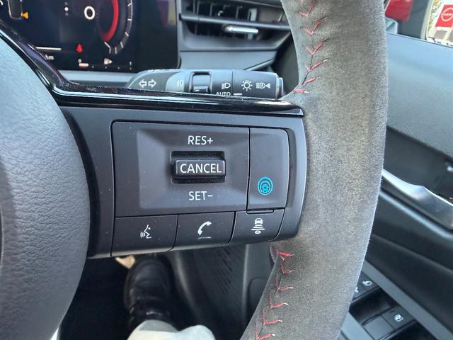 オーラ 1.2 NISMO 純正メモリーナビゲーション/プロパイロッ エマブレ 禁煙 インテリキー ETC ドラレコ 車線逸脱警報 ワンセグ キーフリーシステム ダブルエアバック 定期点検記録簿 アルミホイール 運転席エアバッグ メモリーナビ ナビTV ABS(41枚目)