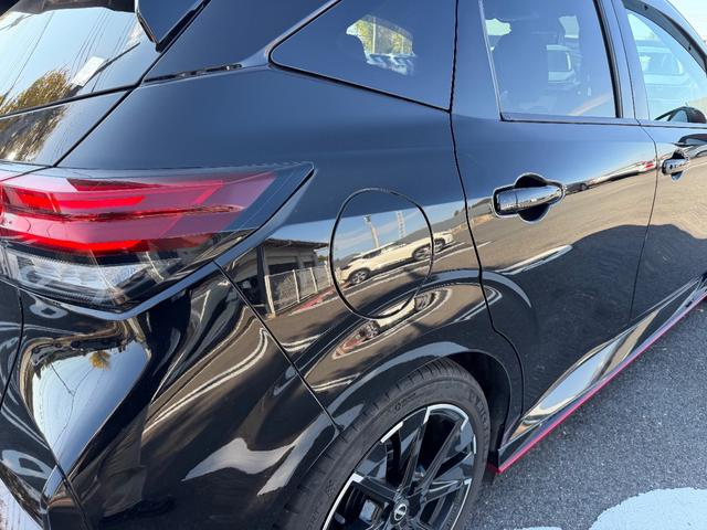 オーラ 1.2 NISMO 純正メモリーナビゲーション/プロパイロッ エマブレ 禁煙 インテリキー ETC ドラレコ 車線逸脱警報 ワンセグ キーフリーシステム ダブルエアバック 定期点検記録簿 アルミホイール 運転席エアバッグ メモリーナビ ナビTV ABS(52枚目)