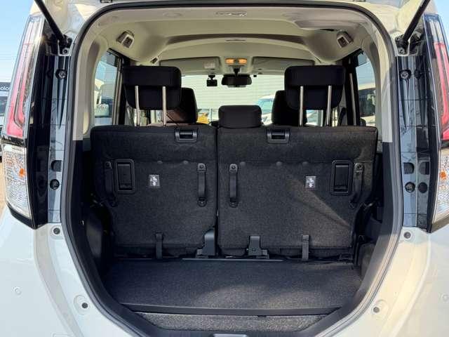 ルーミー 1.0 カスタム G-T 純正メモリーナビゲーション/ 助手席エアバック 禁煙 両側オートスライドドア スマートキープッシュスタート LEDライト クルコン ワンセグテレビ 点検記録簿 ETC付 アルミホイール キーレス ドラレコ ナビ&TV エアバッグ(10枚目)